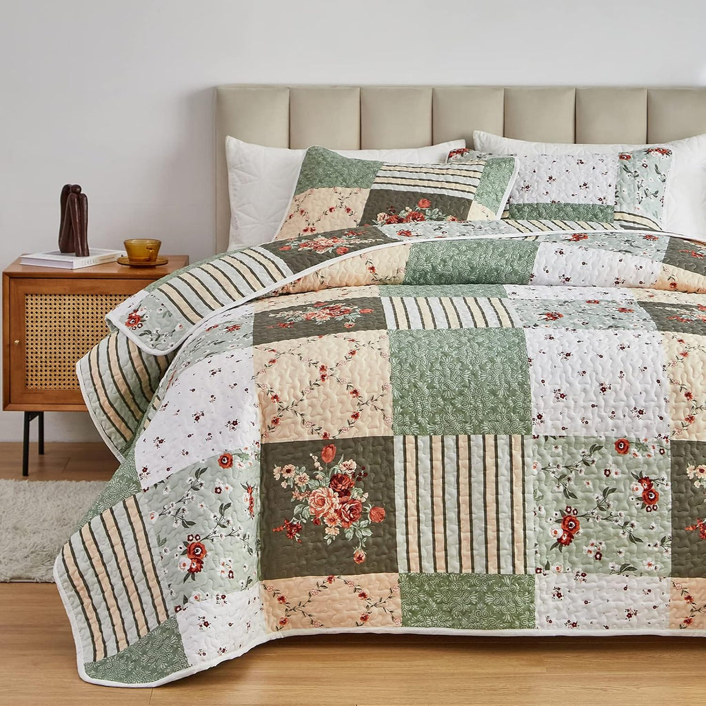 Quilt Set Full/Queen Size, 3 Pieces Green Floral Plaid Summer Bedspread Coverlet Set, Soft Microfiber Reversible Lightweight Bed Cover for All Season (90" x 90", 1 Quilt+ 2 Pillow Shams)